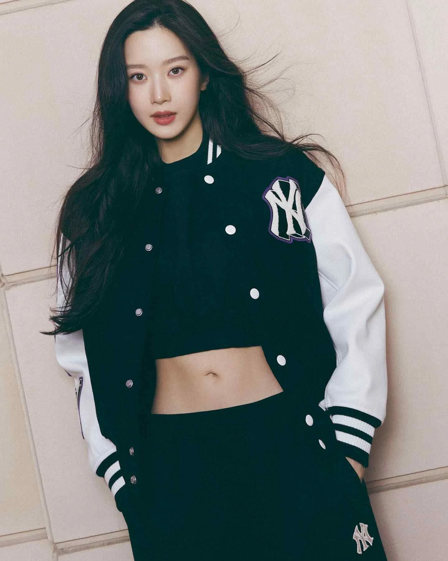 Moon Ga Young - moon-ga-young-sexy-54.webp
